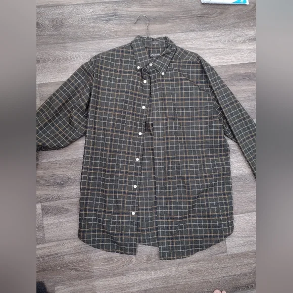 St. John's Bay Green Plaid Casual Button Down Shirt - Picture 1 of 4